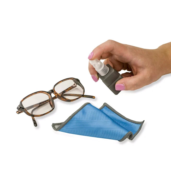 Carson Clip n Clean Microfibre Cleaning Kit - Assorted Colours