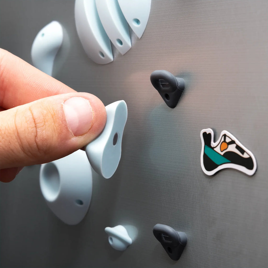 YY Vertical Magnet Routesetter - Boulder