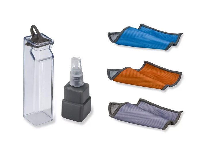 Carson Clip n Clean Microfibre Cleaning Kit - Assorted Colours