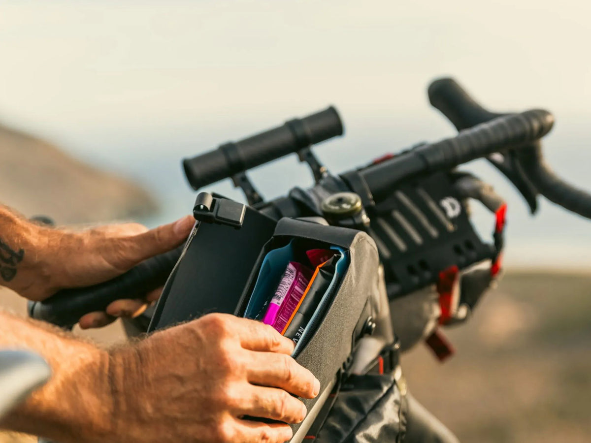 Revelate Designs Mag Tank Bag w/ TPU Liner