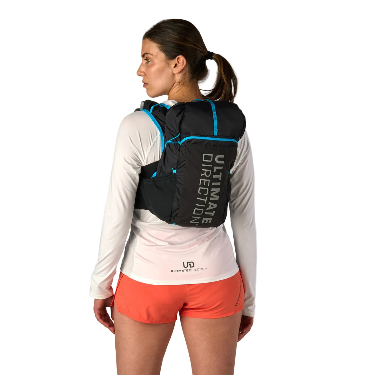 Ultimate Direction Adventure Vest 17L