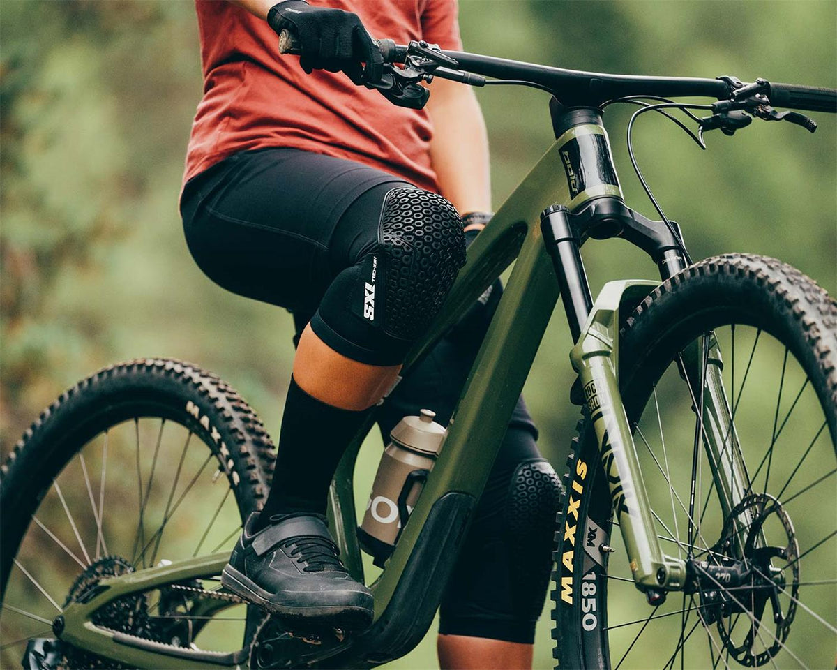 iXS Flow XTG Knee Guards