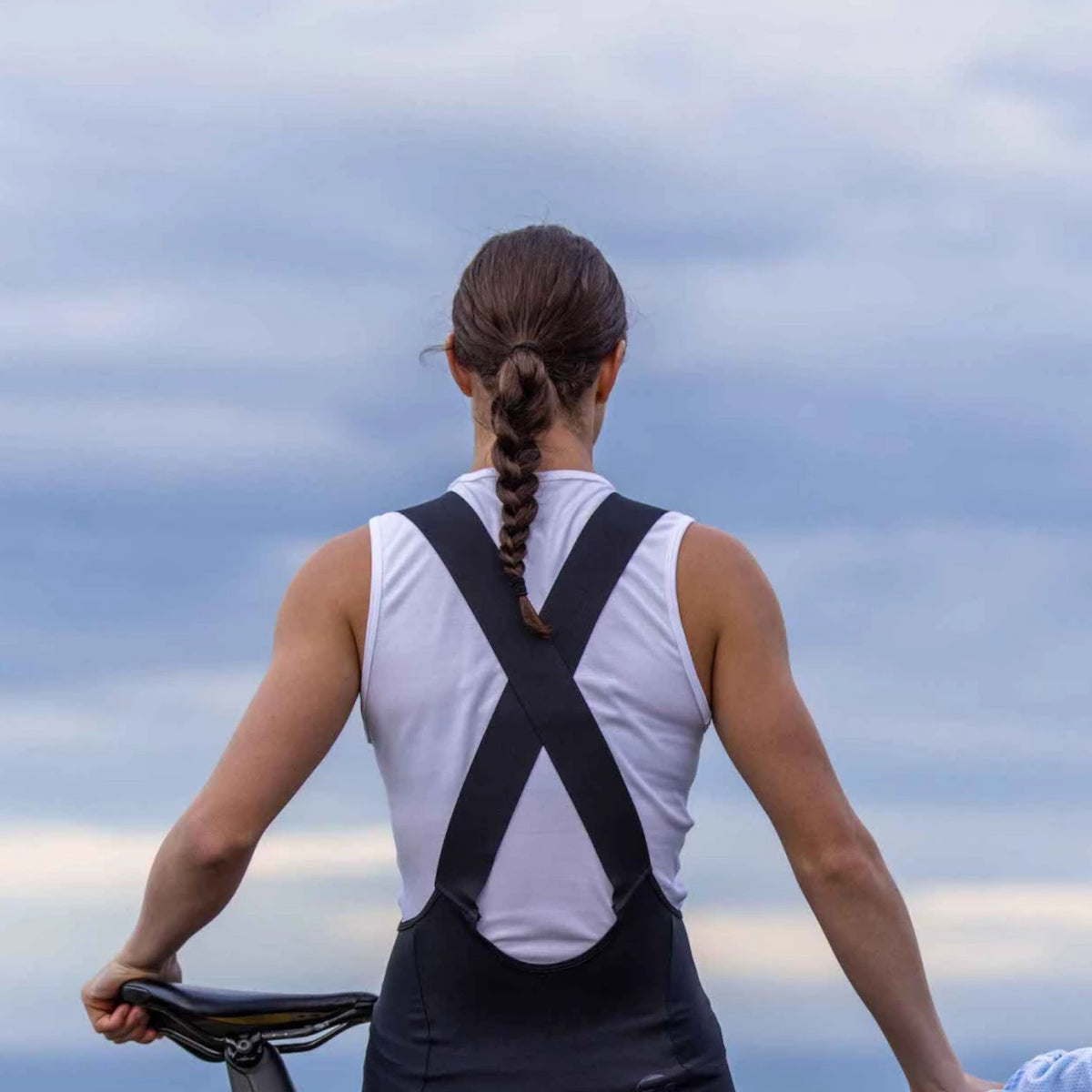 Tineli Womens Pro Elite Core Bibshorts