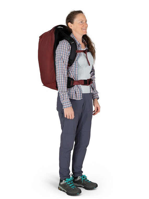 Osprey Fairview 40 Womens Travel Backpack Black O/S