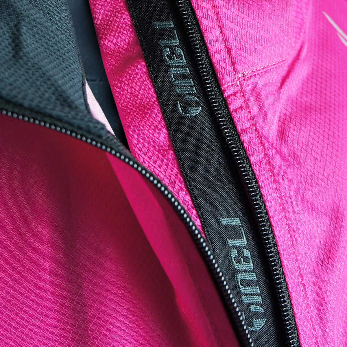 Tineli Windbreaker Cycling Jacket