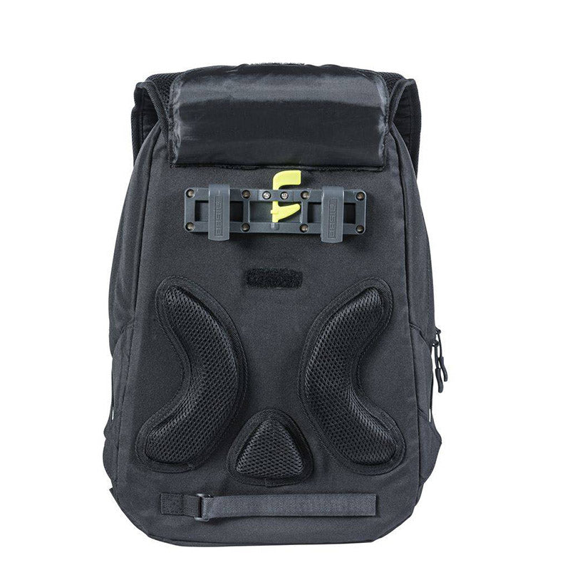 Basil Flex Bicycle Backpack 17L Black