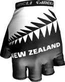 017-NZ-glove_RYDQ9SPAS9JG.jpg