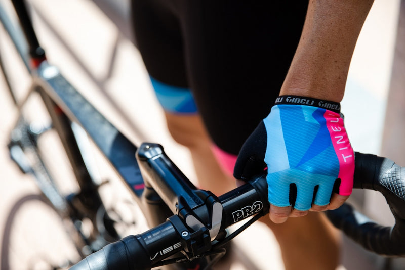 Tineli Women's Swedish Mafia Cycling Gloves
